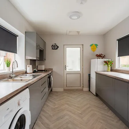 Humber House By Horizon *